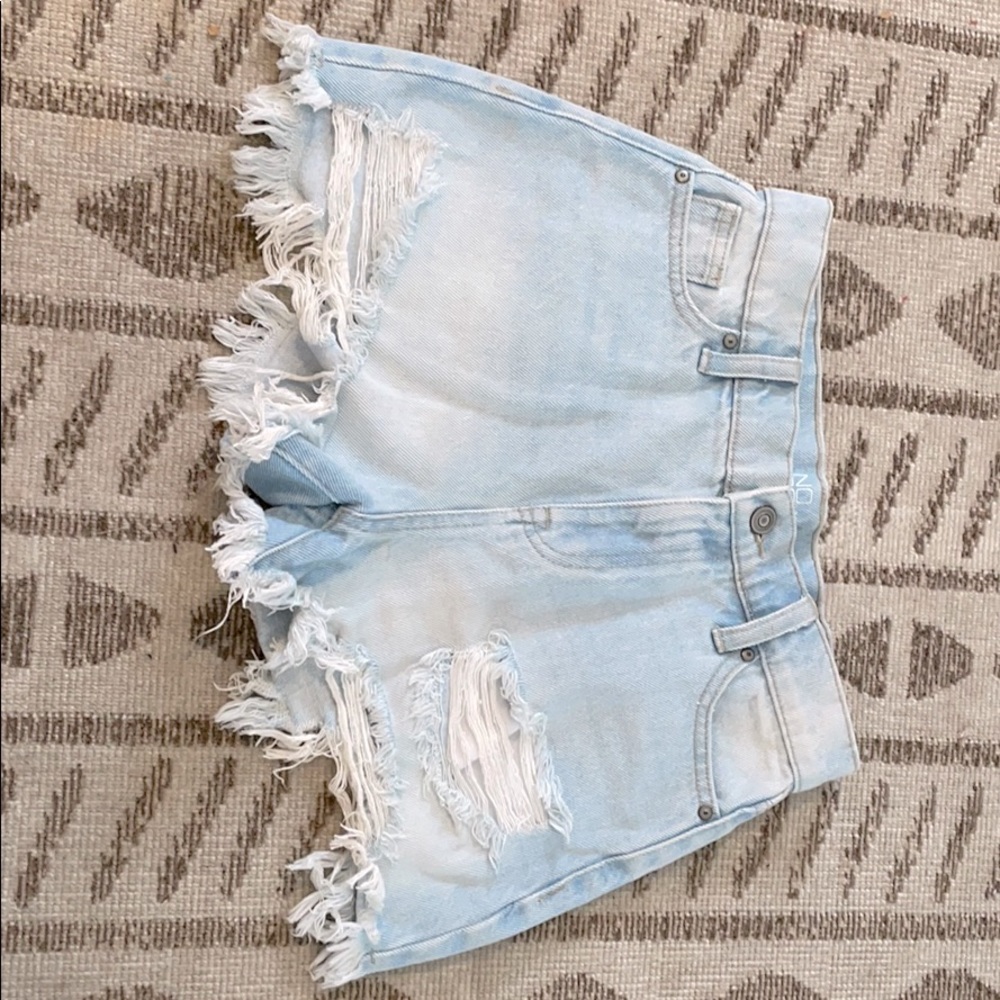 3 Jean short bundle - Picture 2 of 10